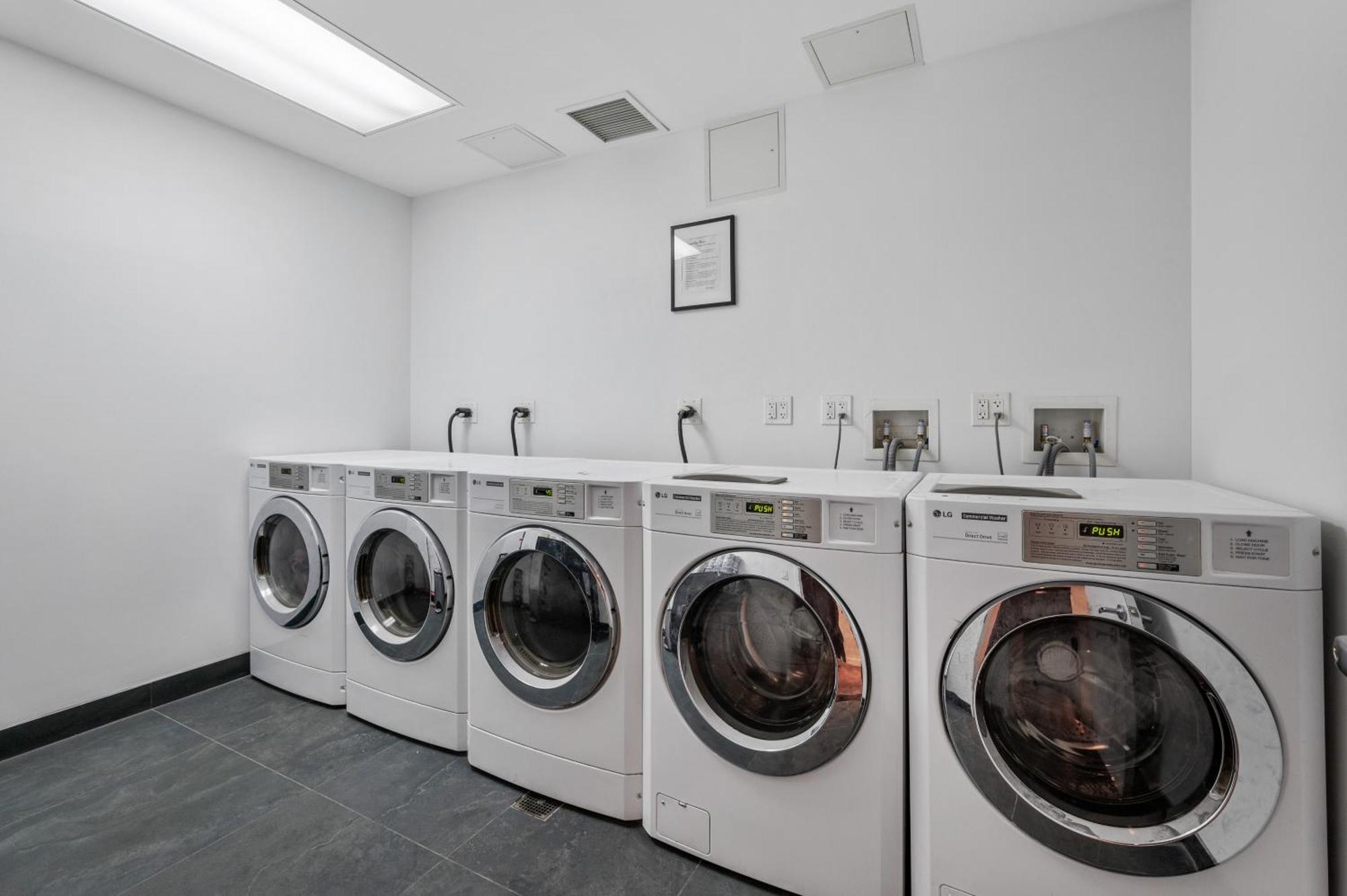 17John Aparthotel New York Ngoại thất bức ảnh